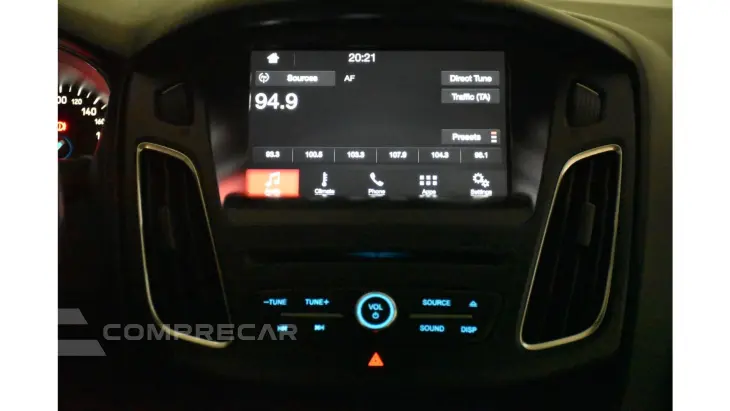 FOCUS SEDAN - 2.0 SE 16V 4P POWERSHIFT