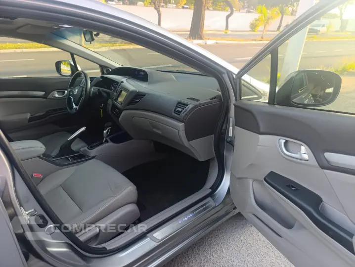 CIVIC 2.0 EXR 16V