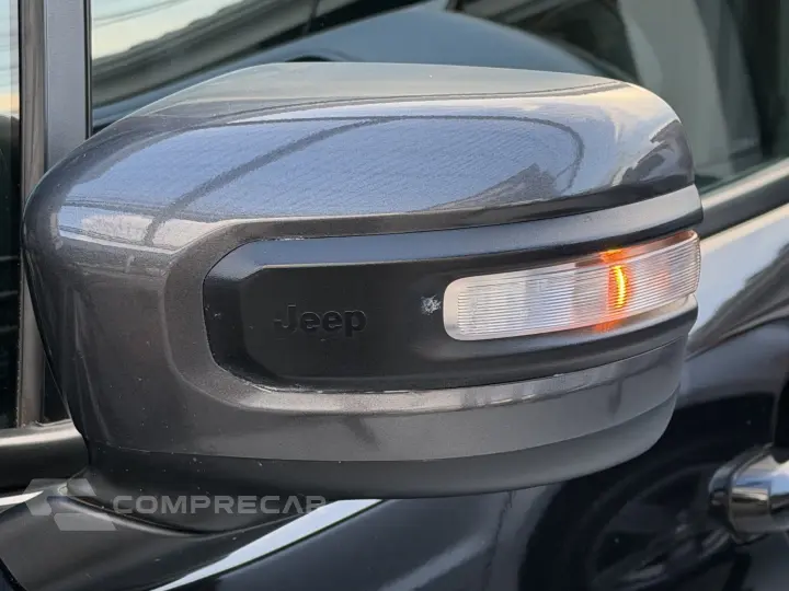 RENEGADE 1.3 T270 TURBO FLEX LONGITUDE AT6