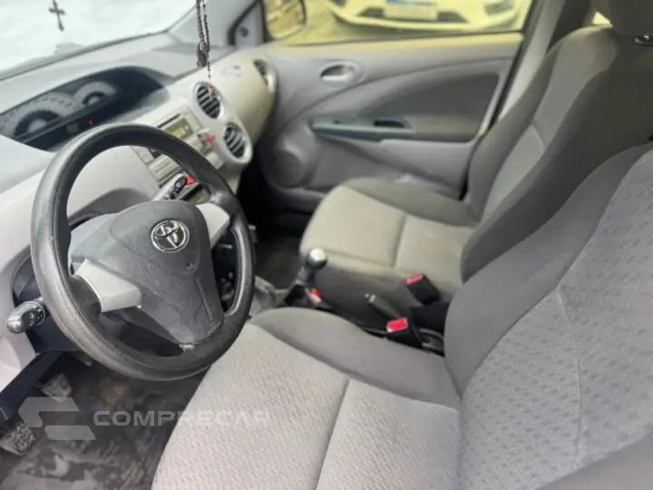 ETIOS XLS 1.5 Flex 16V 5p Mec.