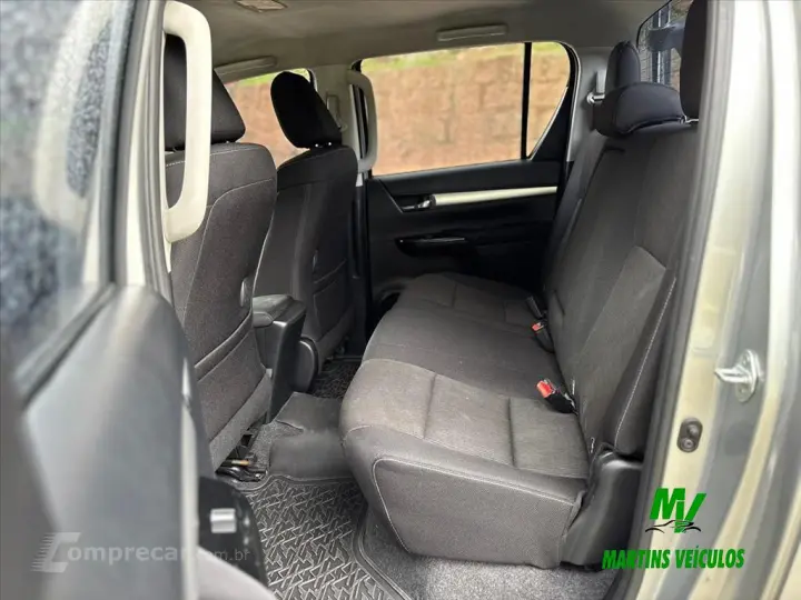 HILUX 2.7 SR 4X2 CD 16V