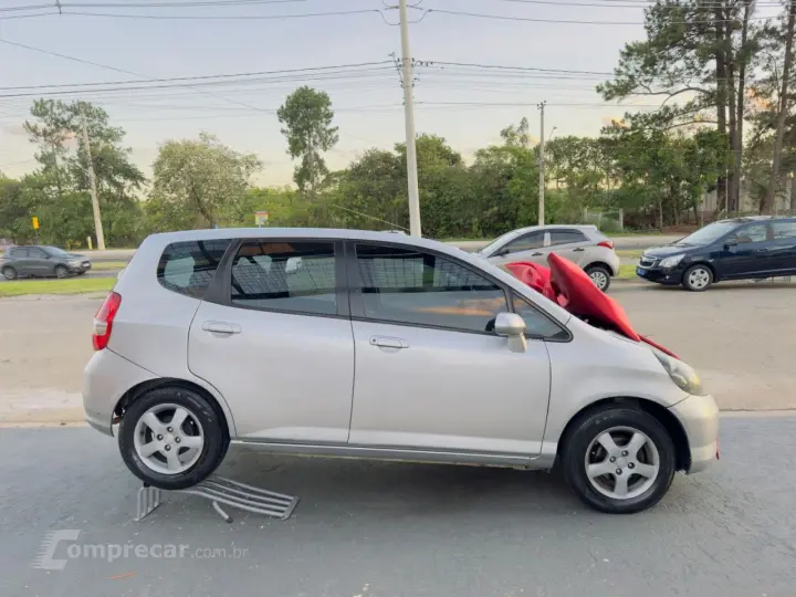 Fit 1.4 16V 4P LXL AUTOMÁTICO