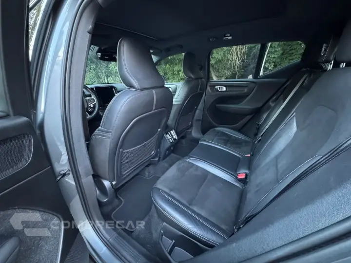 XC40 2.0 T5 R-design AWD Geartronic