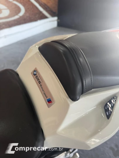 S 1000