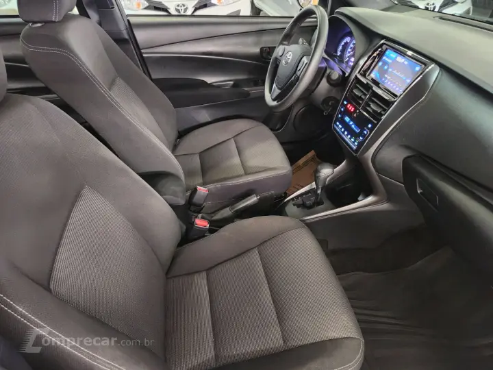 Yaris Hatch 1.5 16V 4P FLEX XL MULTIDRIVE AUTOMÁTICO CVT
