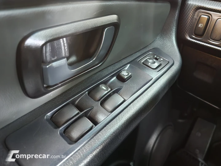 PAJERO 2.0 TR4 4X2 16V