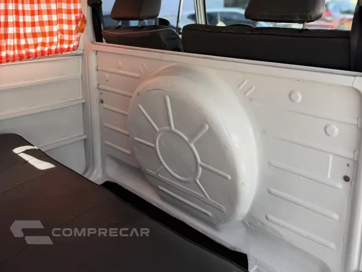 KOMBI 1.6 STD 8V GASOLINA 3P MANUAL