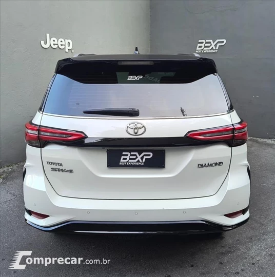 HILUX SW4 2.8 D-4d Turbo Diamond 7L 4X4