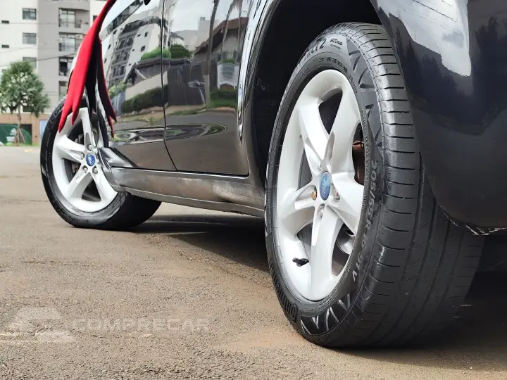 FOCUS 2.0 GLX 16V FLEX 4P MANUAL