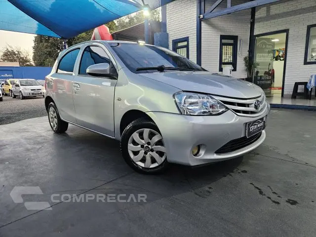 ETIOS HATCH - 1.3 X 16V 4P MANUAL