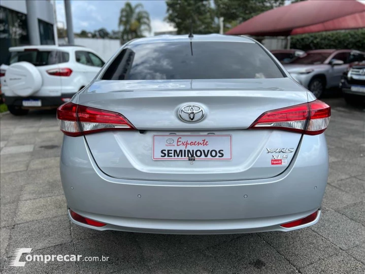 YARIS 1.5 16V FLEX SEDAN XLS CONNECT MULTIDRIVE