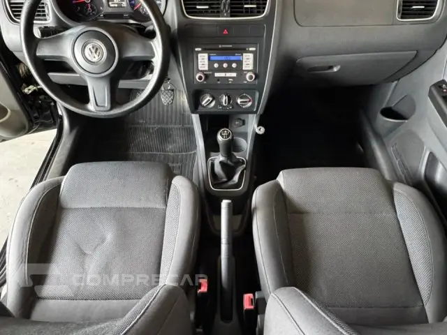 FOX - 1.0 MI 8V 4P MANUAL