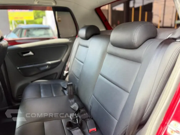 FOX 1.6 MI 8V FLEX 4P AUTOMATIZADO