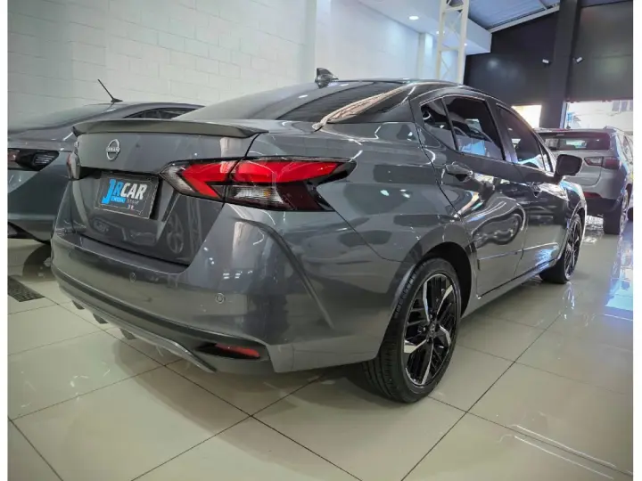 VERSA EXCLUSIVE 1.6 16V FLEX AUTOMATICO