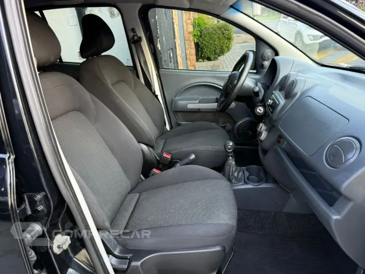 UNO VIVACE Celeb. 1.0 EVO F.Flex 8V 5p