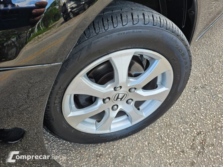 Civic Sedan EXS 1.8 Flex 16V Aut. 4p