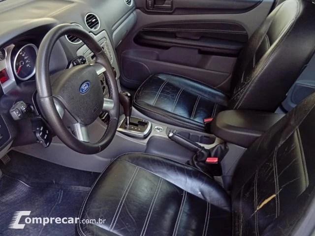 FOCUS SEDAN - 2.0 GLX SEDAN 16V 4P AUTOMÁTICO