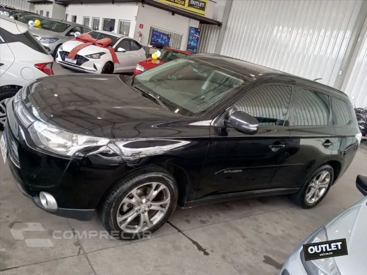 OUTLANDER 2.0 16V GASOLINA 4P AUTOMÁTICO