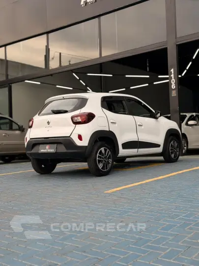 KWID Intense 1.0 Flex 12V 5p Mec.