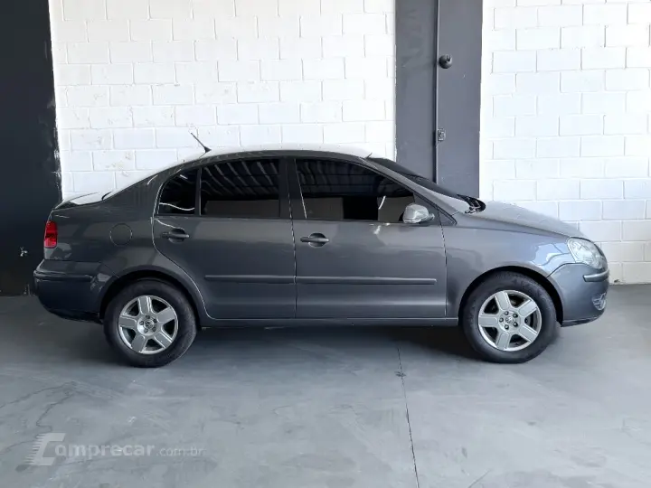 Polo Sedan 1.6 Mi Total Flex 8V 4p