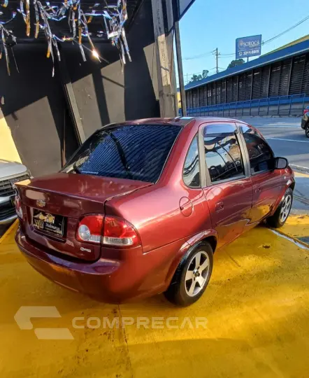 CLASSIC 1.0 MPFI Sedan 8V