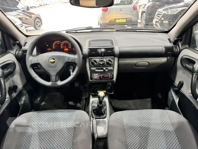 CLASSIC - 1.0 MPFI LS 8V 4P MANUAL