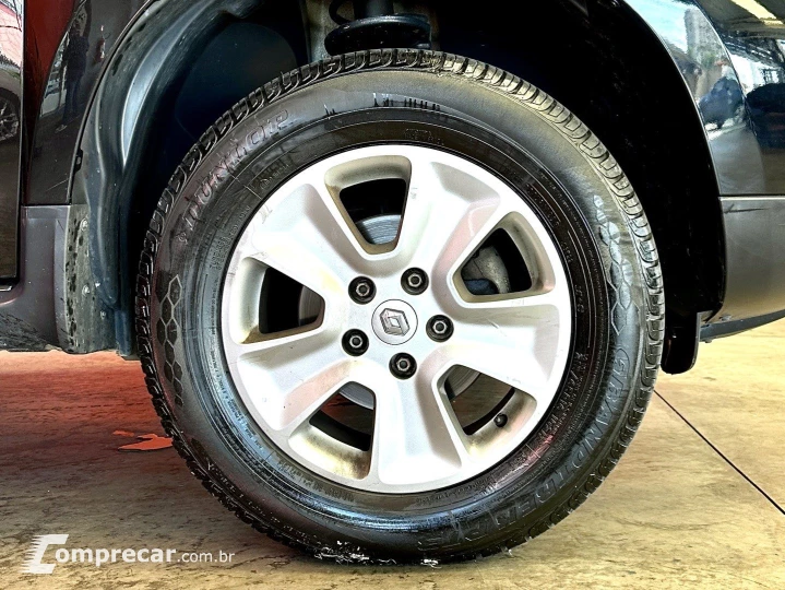 DUSTER 1.6 16V SCE FLEX AUTHENTIQUE X-TRONIC