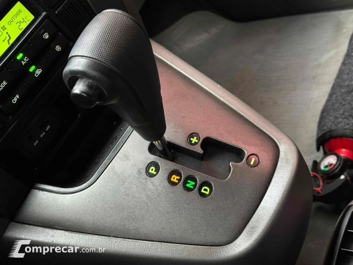 TUCSON 2.0 MPFI GLS 16V 143CV 2WD GASOLINA 4P AUTOMÁTICO