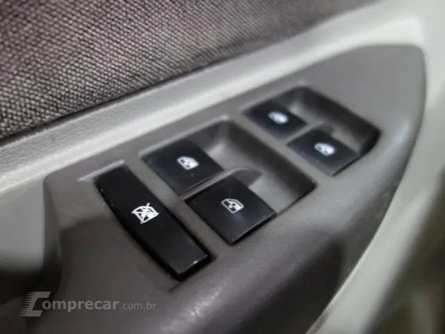 SPIN - 1.8 LTZ 8V 4P AUTOMÁTICO