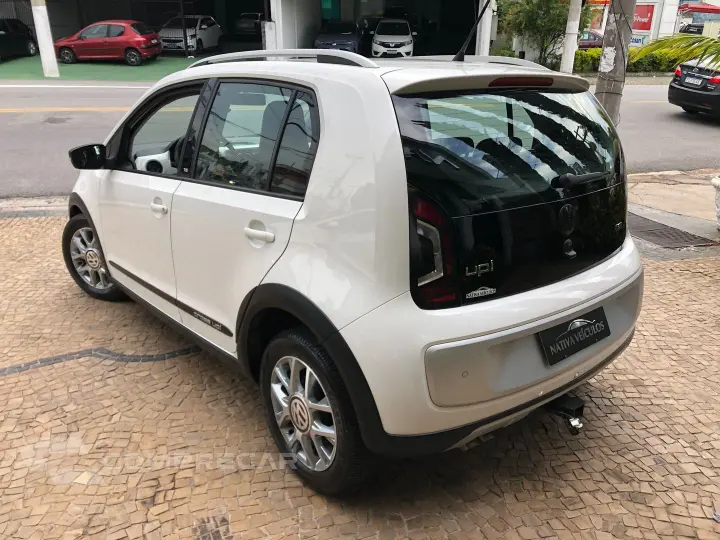 Cross Up 1.0 Tsi 12V Flex 4P Manual