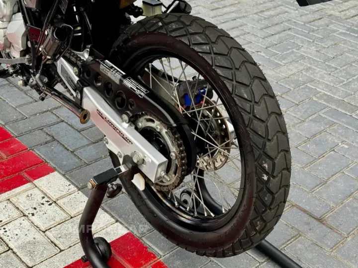 XRE 300 ABS