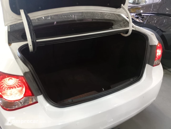 CRUZE 1.8 LT 16V
