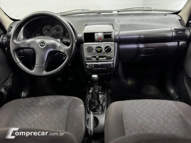 CLASSIC - 1.0 MPFI LIFE 8V 4P MANUAL