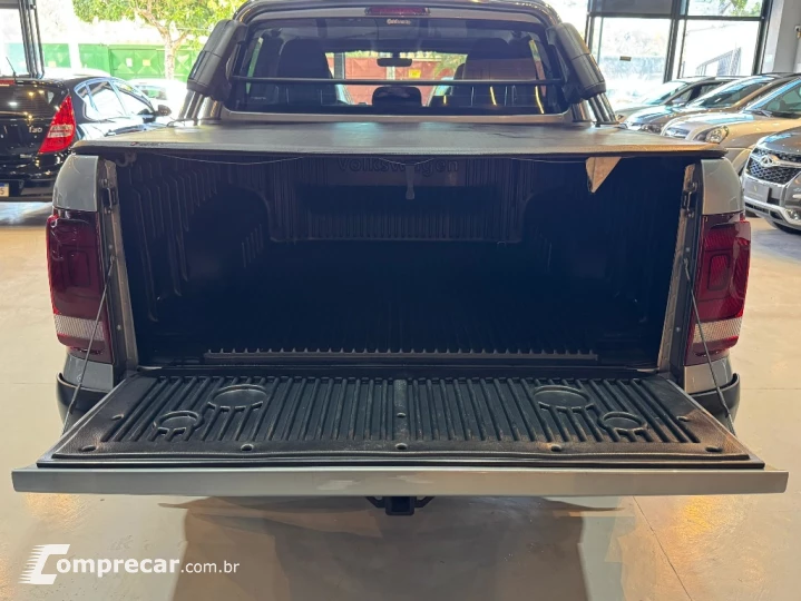 AMAROK 3.0 V6 TDI DIESEL COMFORTLINE CD 4MOTION AUTOMÁTICO