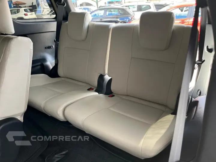 HILUX SW4 2.8 D-4D TURBO DIESEL DIAMOND 7L 4X4 AUTOMÁTICO