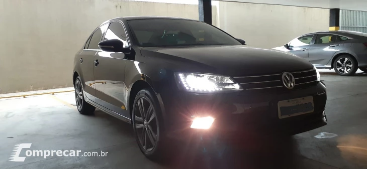 JETTA 2.0 TSI Highline 211cv
