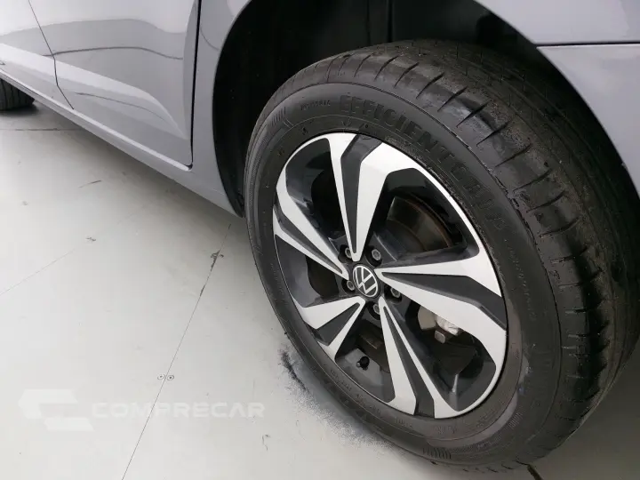 VIRTUS 1.0 200 TSI COMFORTLINE AUTOMÁTICO