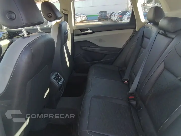 TAOS 1.4 250 TSI TOTAL FLEX COMFORTLINE AUTOMÁTICO