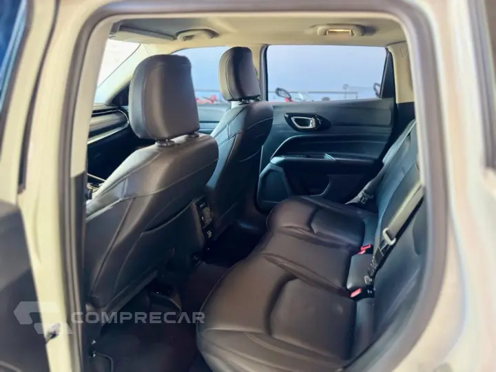 COMPASS 2.0 TD350 TURBO DIESEL LIMITED AT9