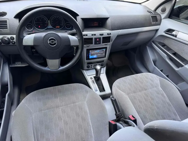 VECTRA 2.0 MPFI ELEGANCE 8V FLEX 4P AUTOMÁTICO
