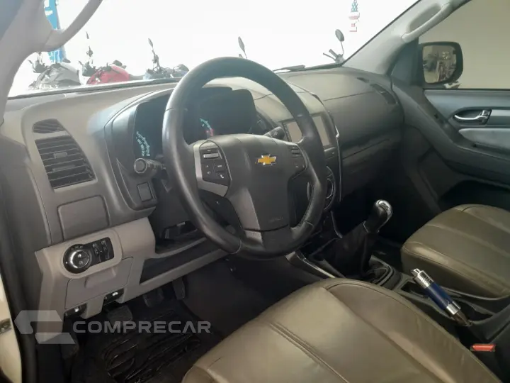 S10 2.4 FLEX LTZ CABINE DUPLA