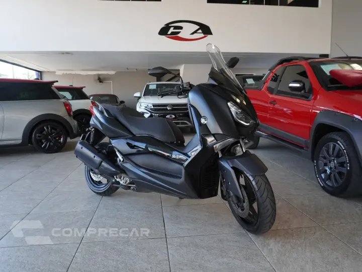 XMAX 250 ABS