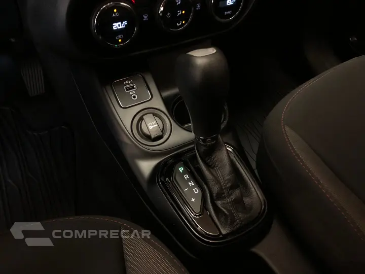 Toro 1.8 16V Evo Flex Freedom At6