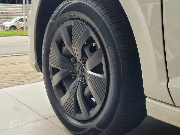 Polo Track 1.0 Flex 12V 5p