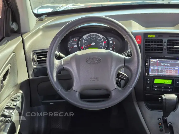 Tucson 2.0 Mpfi Gl 16V 142Cv 2Wd Gasolina 4P Automático