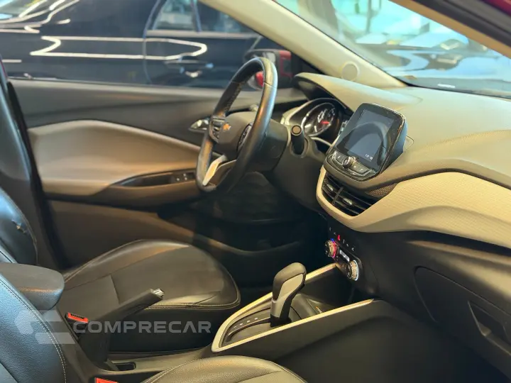 ONIX 1.0 Turbo Plus Premier
