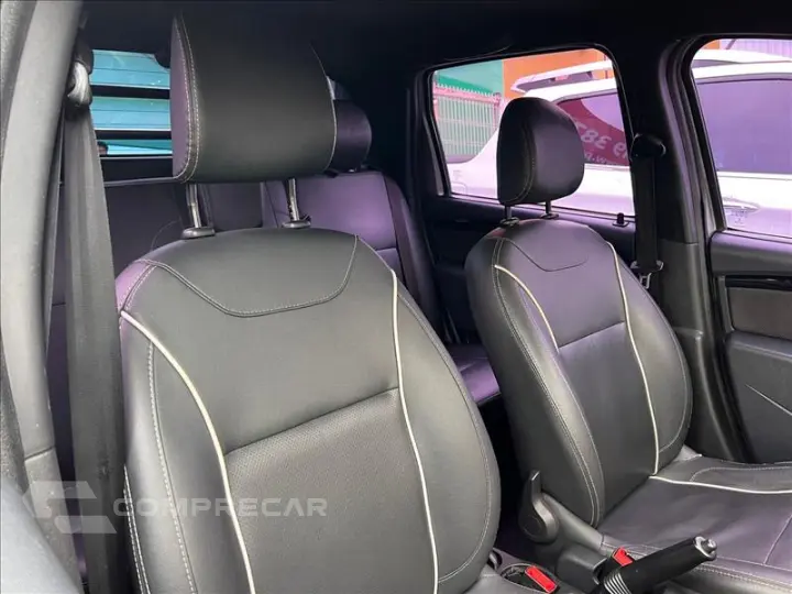 DUSTER OROCH 2.0 16V Dynamique