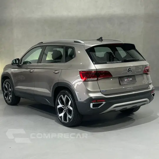 TAOS Highline 1.4 250 TSI Flex Aut.