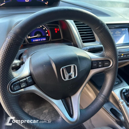 CIVIC 1.8 LXL 16V
