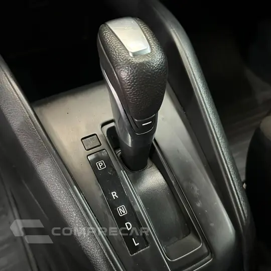 KICKS Sense 1.6 16V Flex Aut.